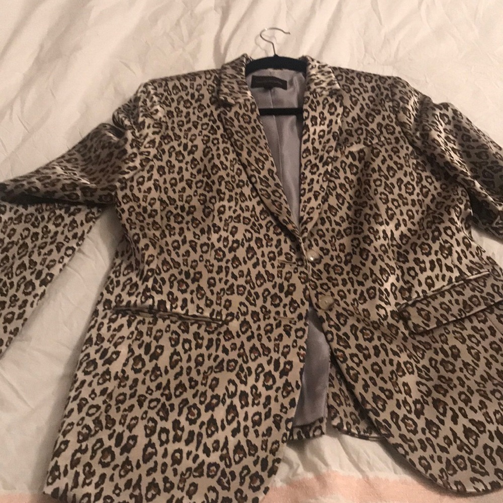 Leopard Blazer